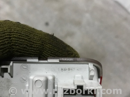 ФОТО Плафон подсветки багажника для Porsche Cayenne II 958 E2/92A (10-14) Київ