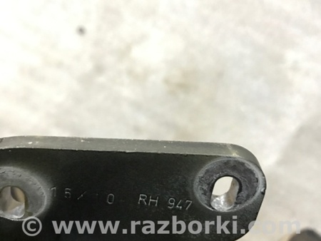 ФОТО Петля крышки багажника для Porsche Cayenne II 958 E2/92A (10-14) Київ