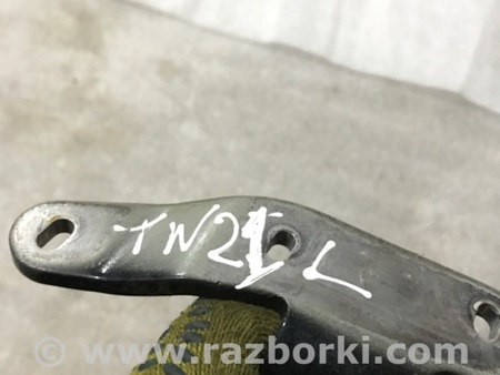 ФОТО Петля крышки багажника для Porsche Cayenne II 958 E2/92A (10-14) Київ