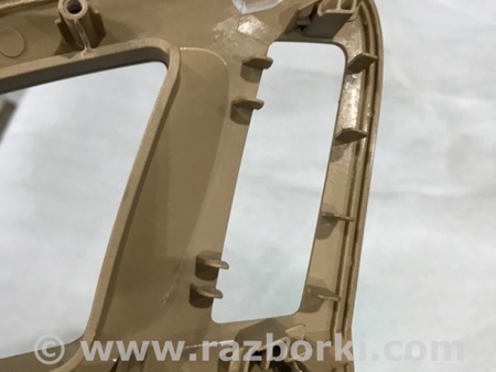 ФОТО пластик двери для Porsche Cayenne II 958 E2/92A (10-14) Київ