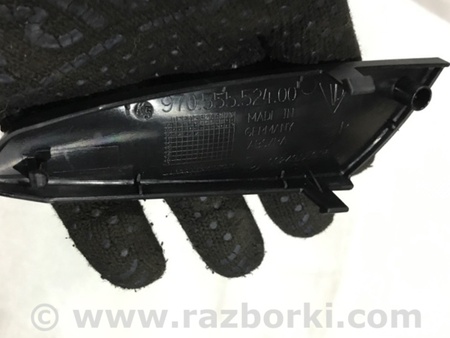 ФОТО пластик двери для Porsche Cayenne II 958 E2/92A (10-14) Київ