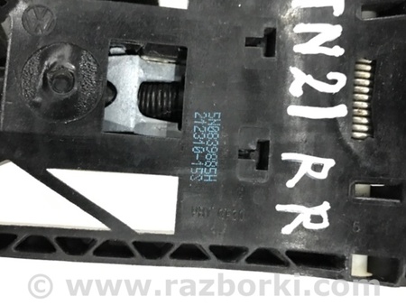 ФОТО Кронштейн ручки двери для Porsche Cayenne II 958 E2/92A (10-14) Київ