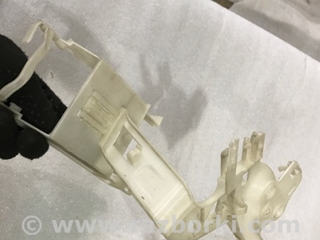 ФОТО Кронштейн для Porsche Cayenne II 958 E2/92A (10-14) Київ