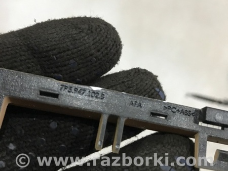 ФОТО Планка подсветки для Porsche Cayenne II 958 E2/92A (10-14) Київ