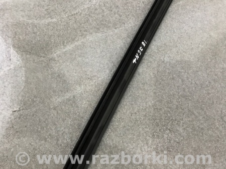 ФОТО Уплотнитель стекла двери для Porsche Cayenne II 958 E2/92A (10-14) Київ