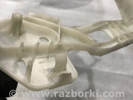 ФОТО Кронштейн для Porsche Cayenne II 958 E2/92A (10-14) Київ