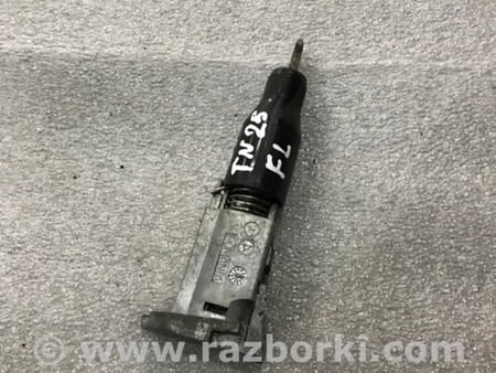 ФОТО Личинка замка двери для Porsche Cayenne II 958 E2/92A (10-14) Київ