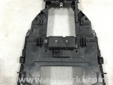 ФОТО Кронштейн для Porsche Cayenne II 958 E2/92A (10-14) Київ