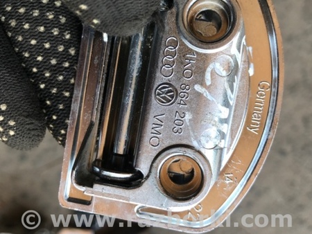 ФОТО Кронштейн крепления груза для Porsche Cayenne II 958 E2/92A (10-14) Київ