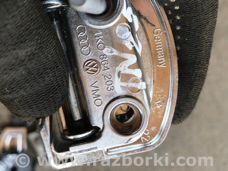 ФОТО Кронштейн крепления груза для Porsche Cayenne II 958 E2/92A (10-14) Київ