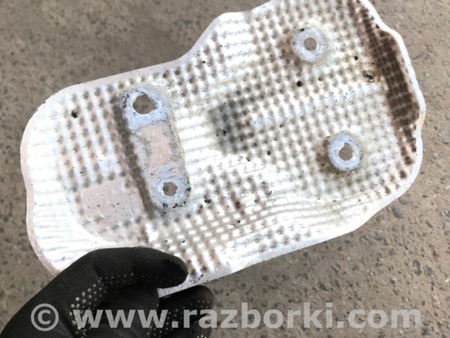 ФОТО Тепловой экран для Porsche Cayenne II 958 E2/92A (10-14) Київ