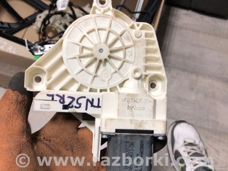 ФОТО Мотор стеклоподъемника для Porsche Cayenne II 958 E2/92A (10-14) Київ