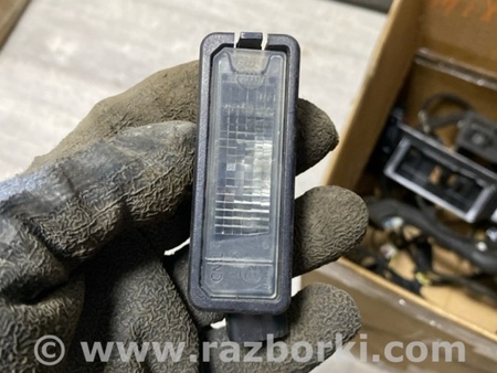 ФОТО Плафон подсветки багажника для Porsche Cayenne II 958 E2/92A (10-14) Київ