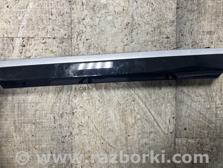 ФОТО пластик двери для Porsche Cayenne II 958 E2/92A (10-14) Київ