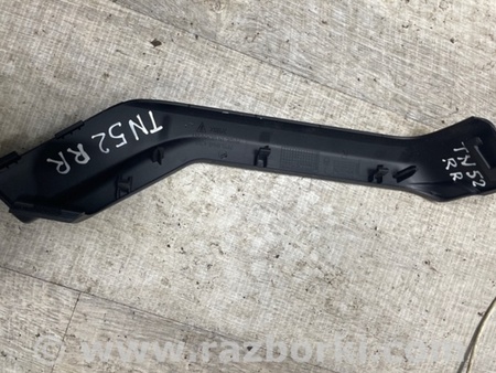 ФОТО пластик двери для Porsche Cayenne II 958 E2/92A (10-14) Київ