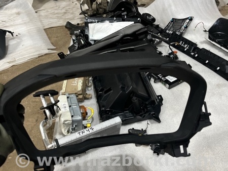 ФОТО Накладка на торпедо для Subaru Crosstrek 3 GU (2022-) Київ