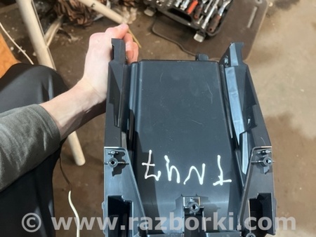 ФОТО Бардачок между сиденьями для Subaru Crosstrek 3 GU (2022-) Київ