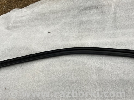 ФОТО Уплотнитель стекла двери для Ford Explorer V U502 (10-19) Київ