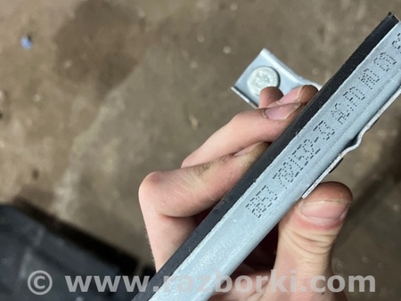 ФОТО Направляющая стекла двери для Ford Explorer V U502 (10-19) Київ