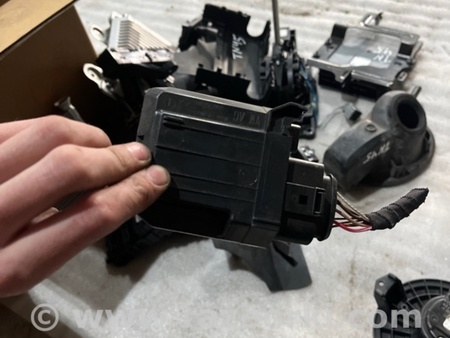 ФОТО Блок управления для Ford Explorer V U502 (10-19) Київ