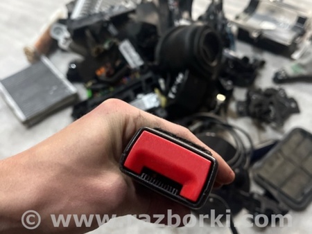 ФОТО Замок ремня безопасности для Ford Explorer V U502 (10-19) Київ