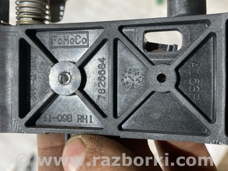 ФОТО Кронштейн ручки двери для Ford Explorer V U502 (10-19) Київ