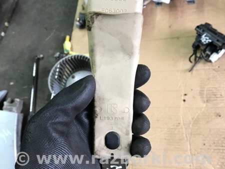 ФОТО Замок Ремня Безопасности передний для Subaru Forester SG S11 (02-08) Київ