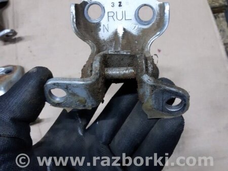 ФОТО Петля двери задняя левая для Subaru Forester SG S11 (02-08) Київ