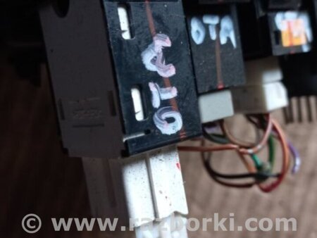 ФОТО Кнопка для Subaru Forester SG S11 (02-08) Київ