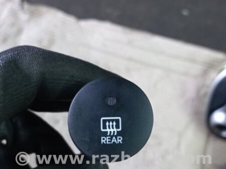ФОТО Кнопка для Hyundai ix35 I LM/EL Tucson (10-17) Київ