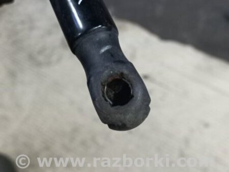 ФОТО Амортизатор багажника правый для Hyundai ix35 I LM/EL Tucson (10-17) Київ