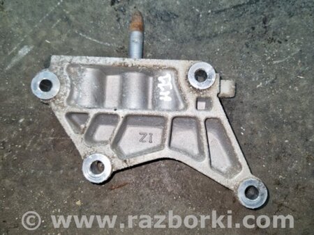 ФОТО Кронштейн для Hyundai ix35 I LM/EL Tucson (10-17) Київ