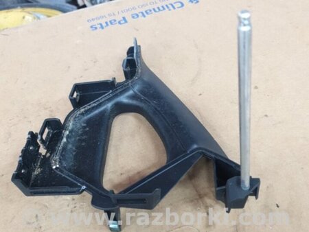 ФОТО Консоль между сидений левый для Hyundai ix35 I LM/EL Tucson (10-17) Київ