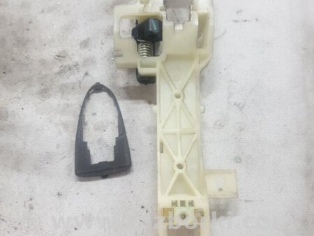 ФОТО Кронштейн ручки дверной передний правый для Hyundai ix35 I LM/EL Tucson (10-17) Київ