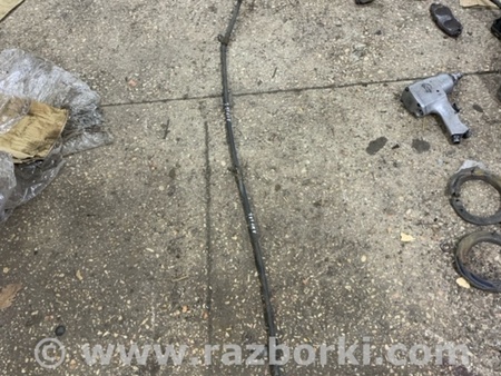 ФОТО Трос ручника левый для Hyundai ix35 I LM/EL Tucson (10-17) Київ