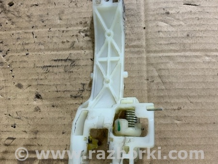 ФОТО Кронштейн ручки дверной задний правый для Hyundai ix35 I LM/EL Tucson (10-17) Київ