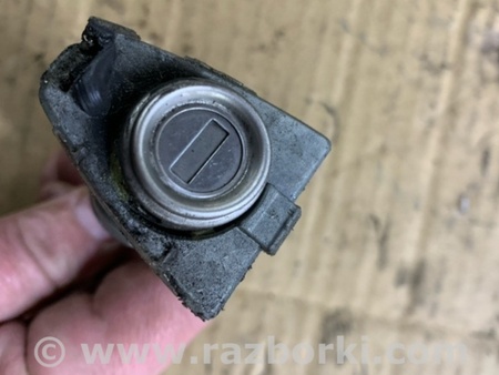 ФОТО Личинка замка передняя правая для Hyundai ix35 I LM/EL Tucson (10-17) Київ