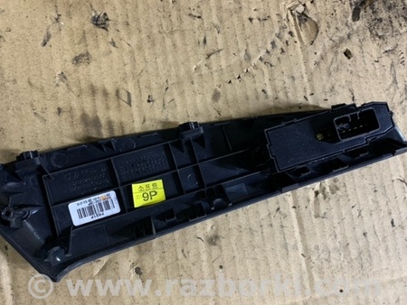 ФОТО Кнопка стеклоподъемника задняя правая для Hyundai ix35 I LM/EL Tucson (10-17) Київ