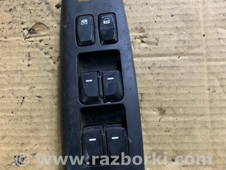 ФОТО Кнопка стеклоподъемника передняя правая для Hyundai ix35 I LM/EL Tucson (10-17) Київ