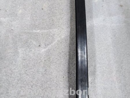 ФОТО Направляющая стекла передняя правая для Subaru Legacy IV BL/BP (03-09) Київ