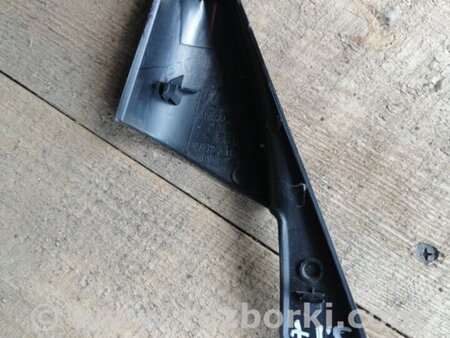 ФОТО Накладка на дверь передняя правая для Subaru Legacy IV BL/BP (03-09) Київ