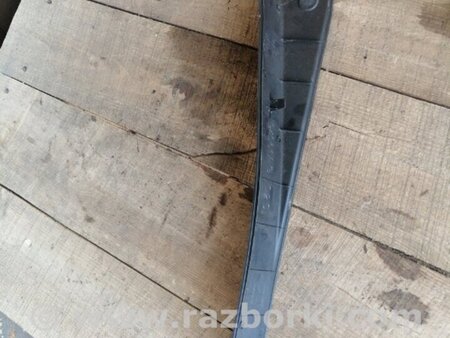 ФОТО Накладка на порог в салоне задняя правая для Subaru Legacy IV BL/BP (03-09) Київ