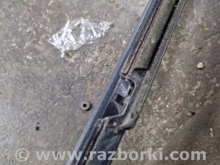 ФОТО Молдинг на дверь задний правый для Subaru Legacy IV BL/BP (03-09) Київ