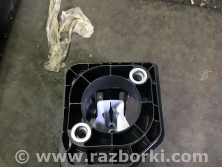 ФОТО Кронштейн кузова для Porsche Macan I 95B +FL (13-18) Київ