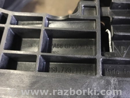 ФОТО Кронштейн кузова для Porsche Macan I 95B +FL (13-18) Київ