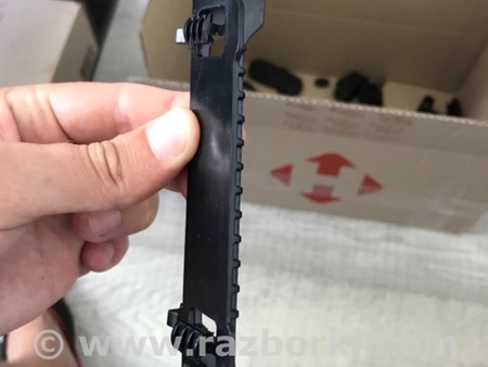 ФОТО Кронштейн кабины для Porsche Macan I 95B +FL (13-18) Київ