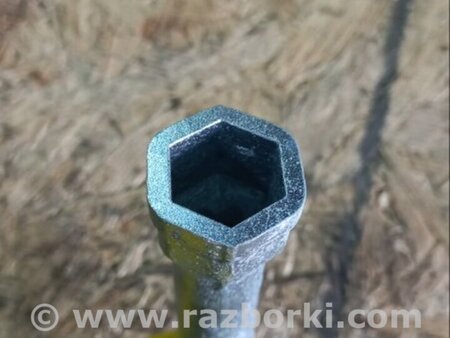 ФОТО Ключ балонный для Porsche Macan I 95B +FL (13-18) Київ