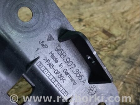 ФОТО Кронштейн для Porsche Macan I 95B +FL (13-18) Київ