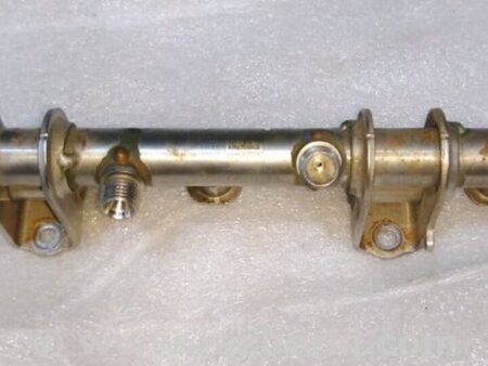 ФОТО Топливная рампа для Porsche Macan I 95B +FL (13-18) Київ