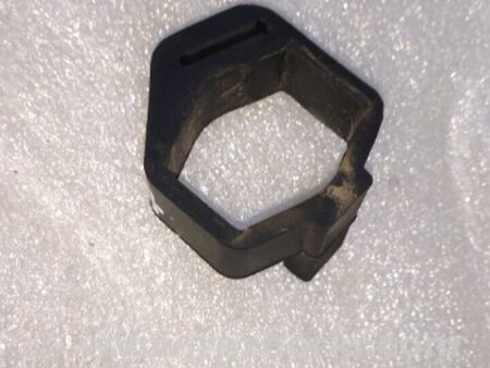 ФОТО Уплотнительная резинка для Porsche Macan I 95B +FL (13-18) Київ